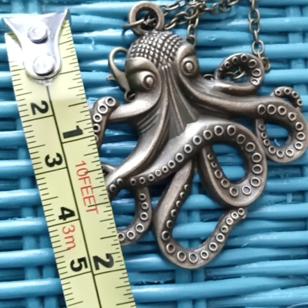 Octopus Necklace - Picture 4 of 4